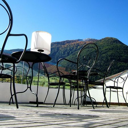 Hotel Gasthof Gruener Baum Глоренца Екстер'єр фото