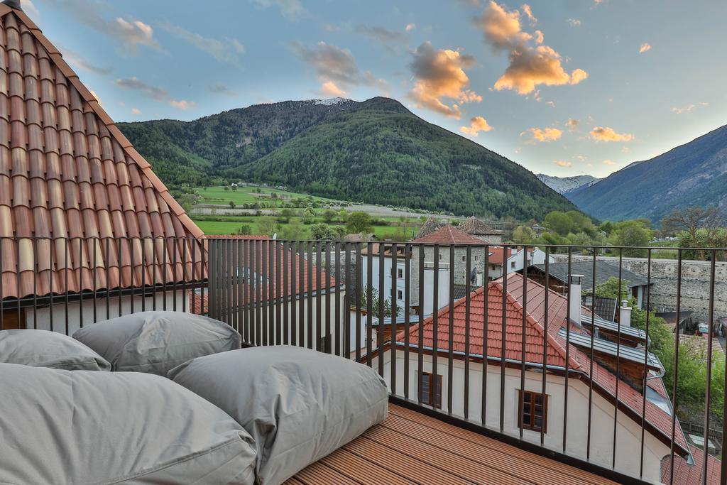 Hotel Gasthof Gruener Baum Глоренца Екстер'єр фото