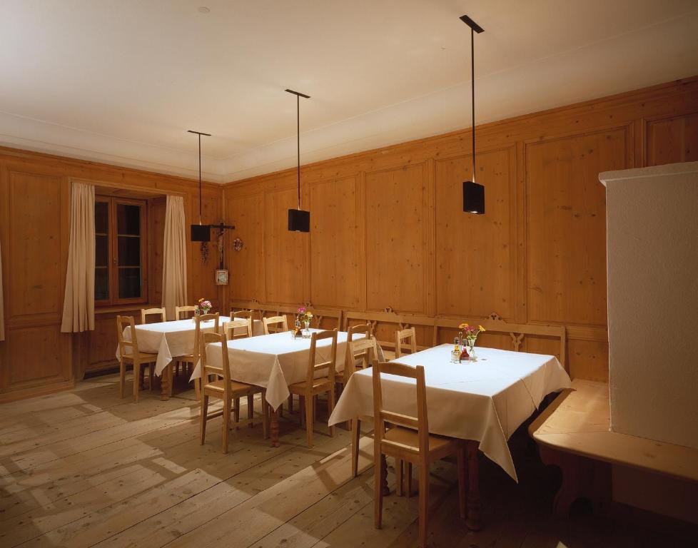 Hotel Gasthof Gruener Baum Глоренца Екстер'єр фото