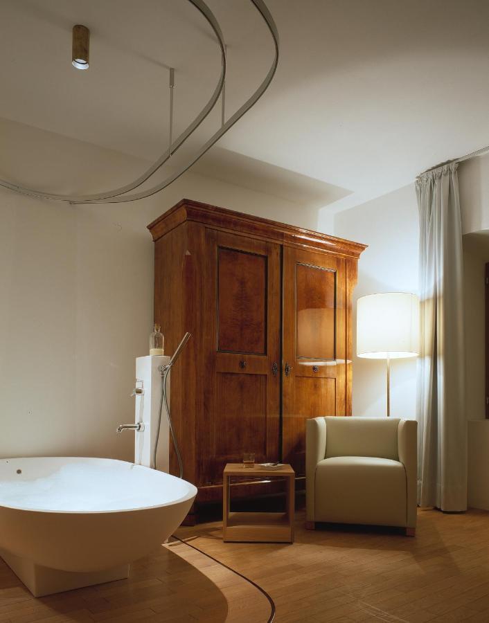 Hotel Gasthof Gruener Baum Глоренца Екстер'єр фото